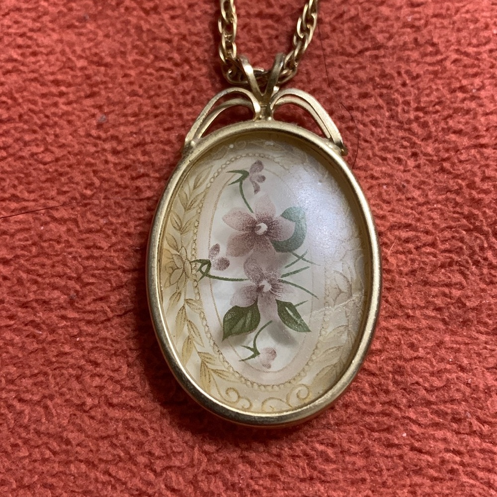 Vintage Cameo Style Hand painted Floral window necklace w/ 24 in gold rope chain